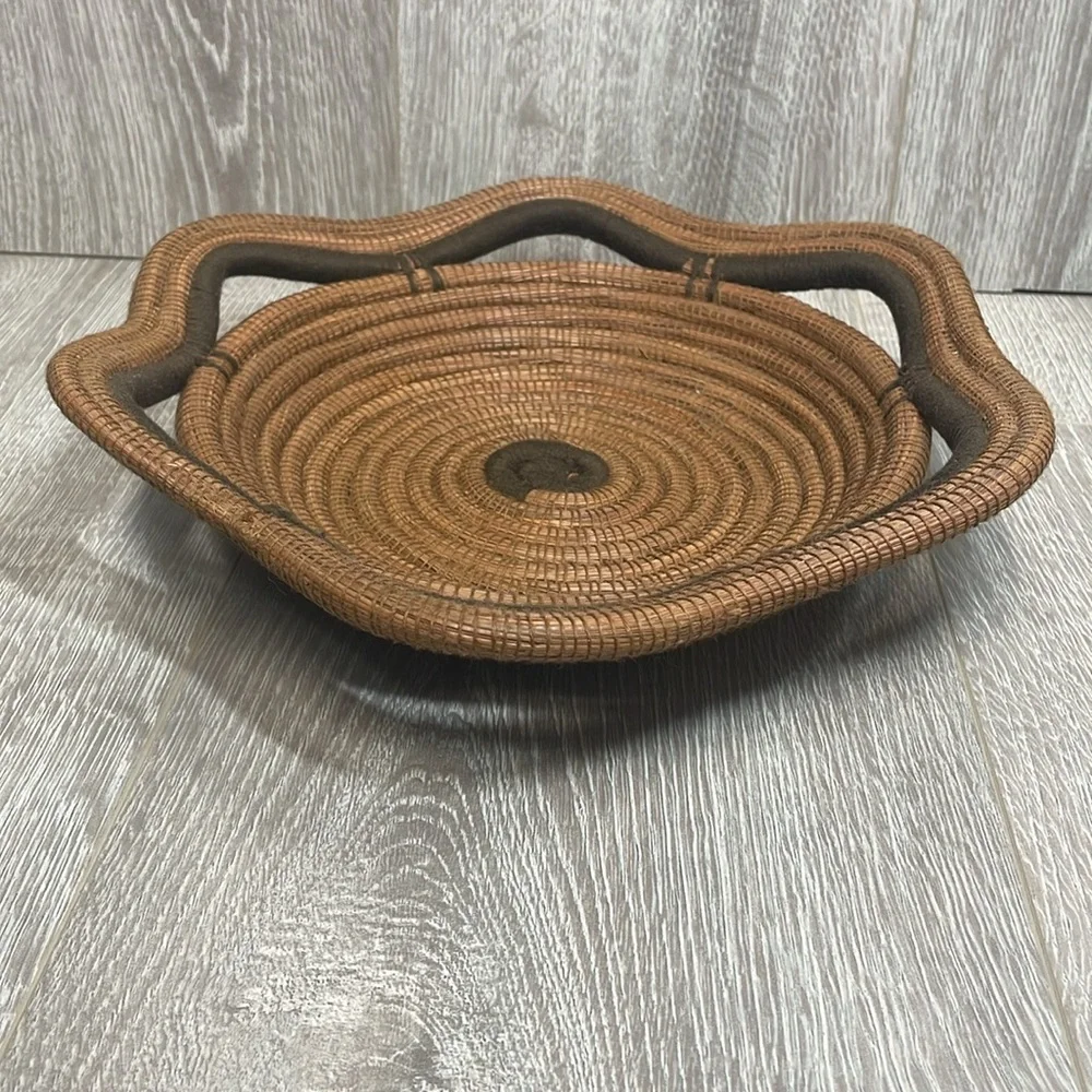 Nicaraguan Hand Made Pine Needle Coil Basket